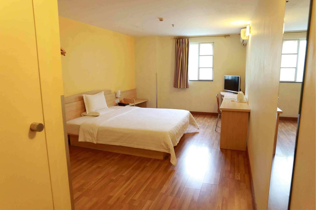 7Days Inn Huaihua Mayang Binhe Road Kültér fotó
