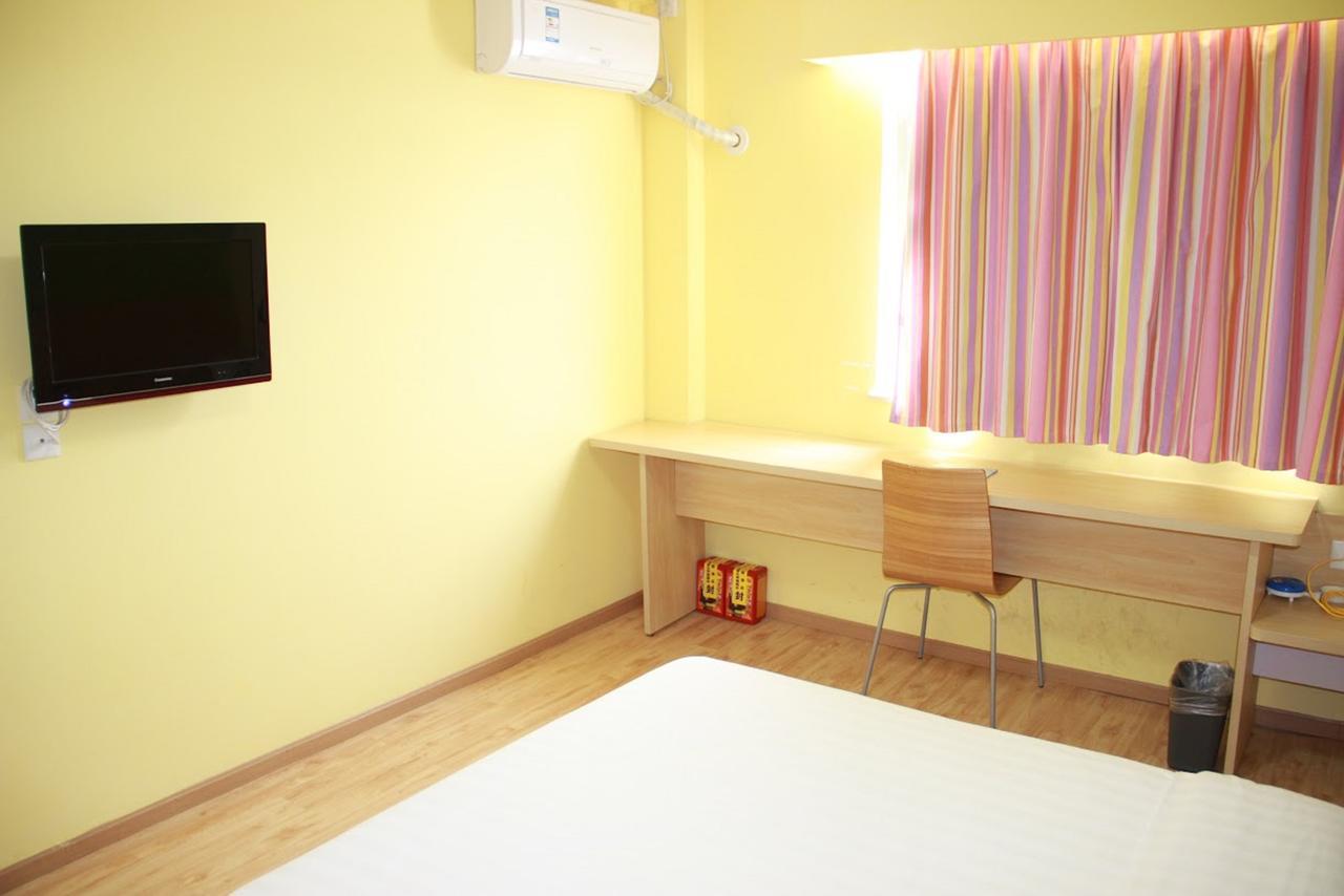7Days Inn Huaihua Mayang Binhe Road Kültér fotó
