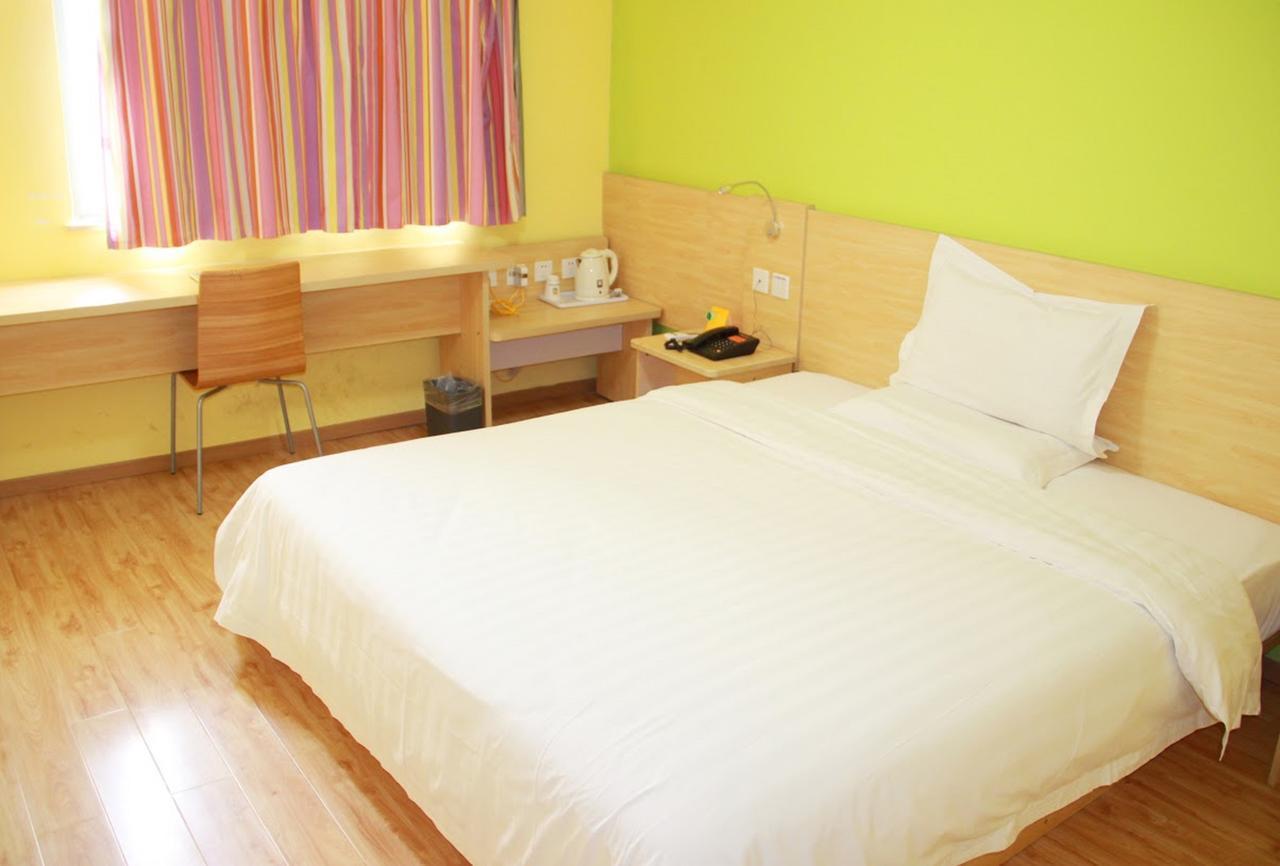 7Days Inn Huaihua Mayang Binhe Road Kültér fotó